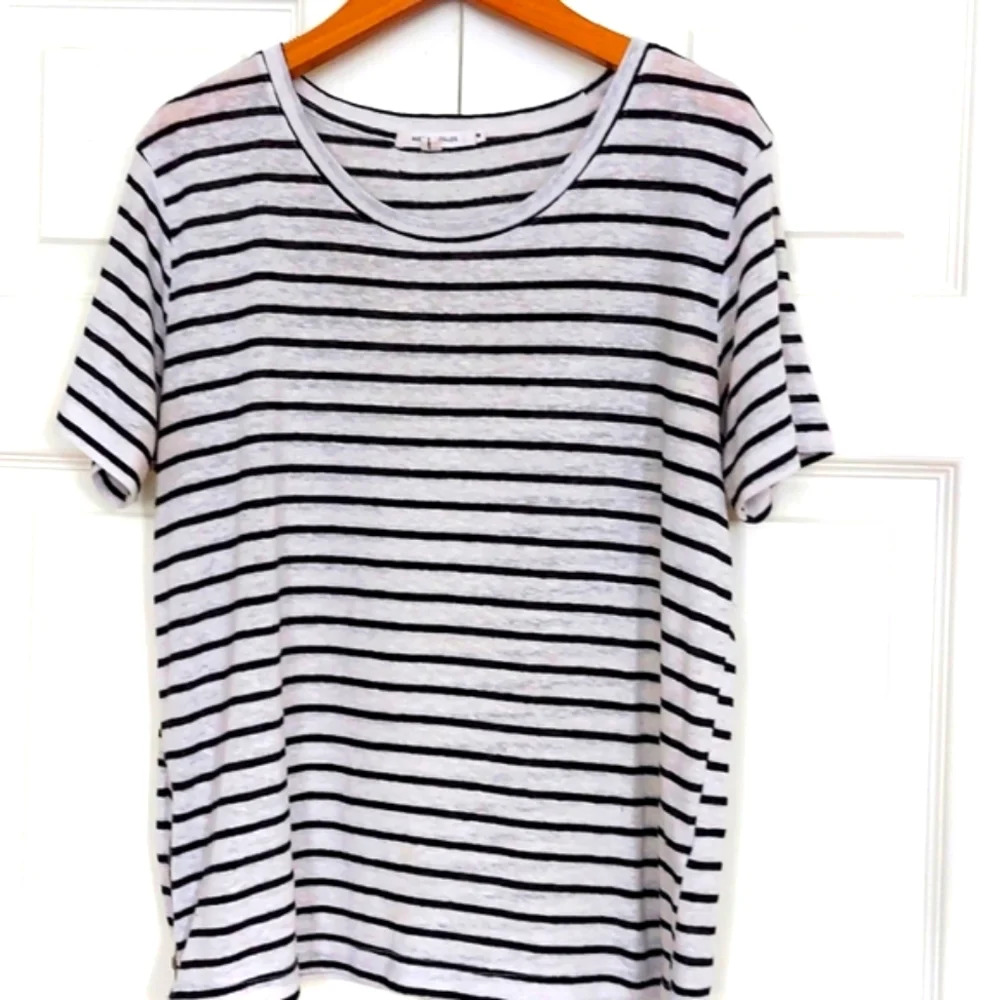 Avec Les Filles Women's Short Sleeve Top with Zipper Medium (M)